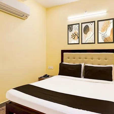 Super Townhouse White Town Near Rock Beach Hotel Pondicherry Exterior photo